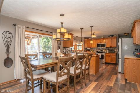 304 Rodeo Circle Louisville OH 44641
