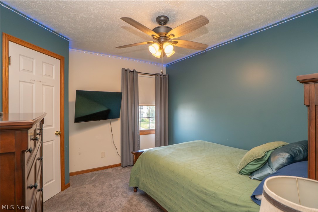 304 Rodeo Circle Louisville OH 44641