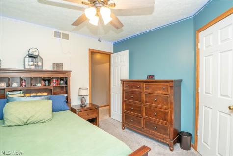 304 Rodeo Circle Louisville OH 44641