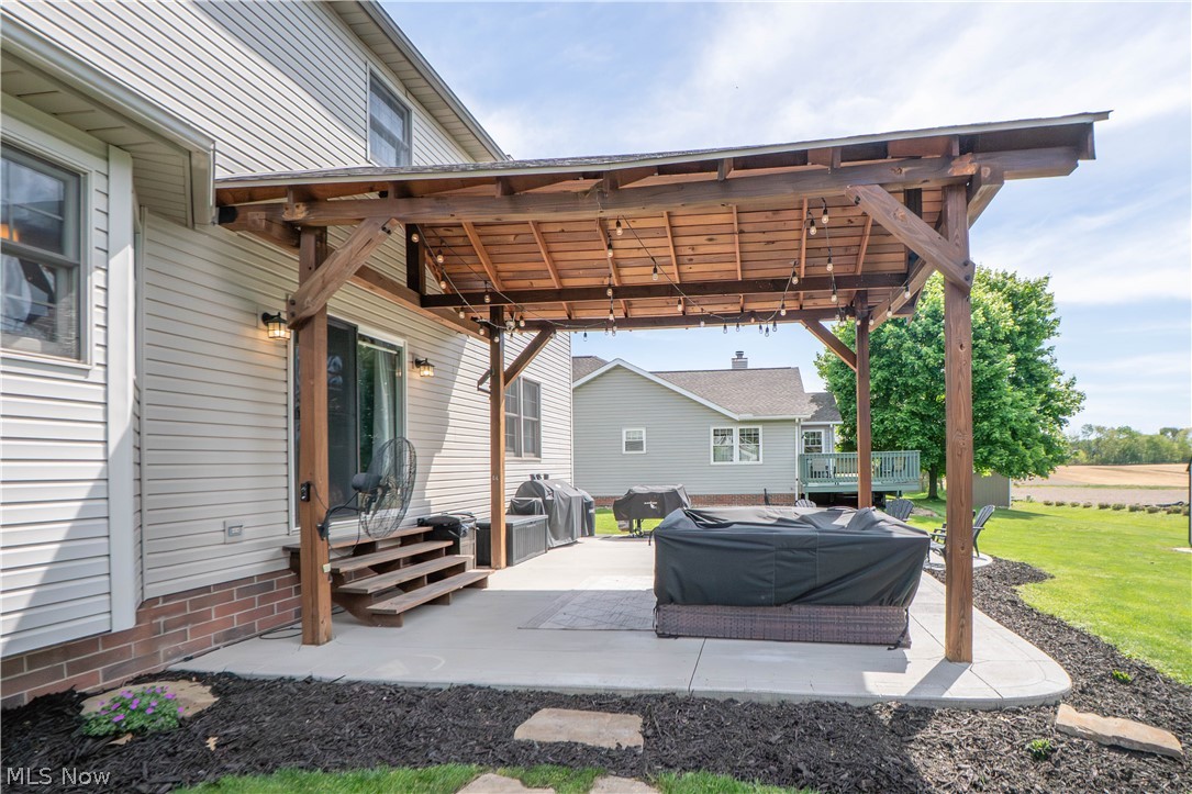304 Rodeo Circle Louisville OH 44641