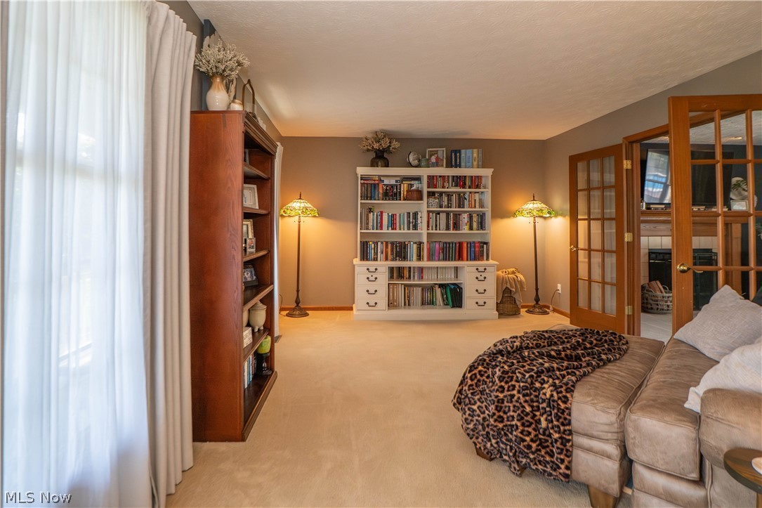 304 Rodeo Circle Louisville OH 44641