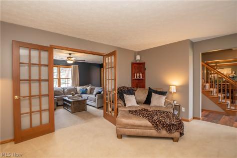 304 Rodeo Circle Louisville OH 44641