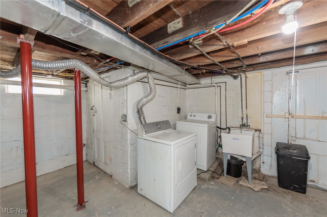21082 Westwood Drive Strongsville OH 44149