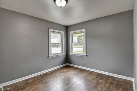 2929 Helen Place NW Canton OH 44708