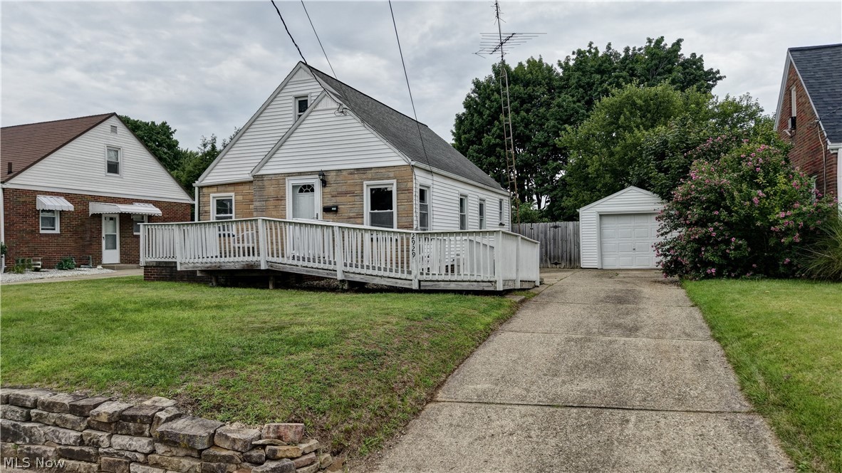 2929 Helen Place NW Canton OH 44708