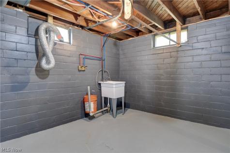 2929 Helen Place NW Canton OH 44708