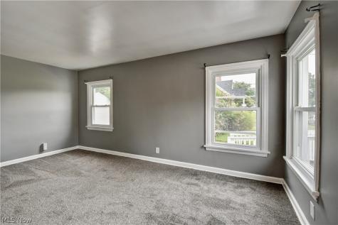 2929 Helen Place NW Canton OH 44708