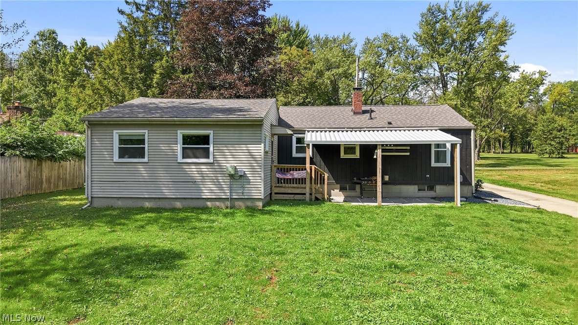 927 Warner Road SE Brookfield OH 44403