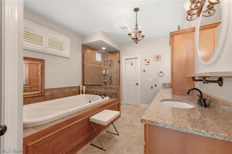 20521 Leana Court Strongsville OH 44149