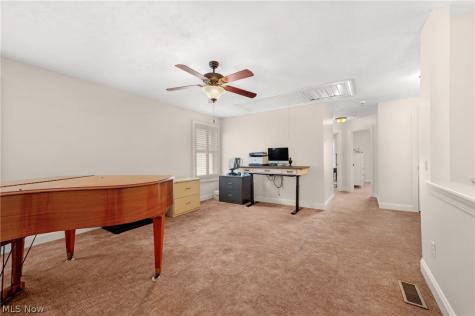 20521 Leana Court Strongsville OH 44149
