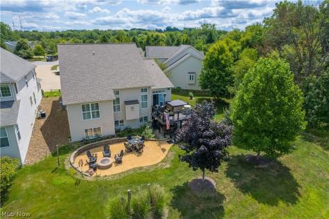 20521 Leana Court Strongsville OH 44149