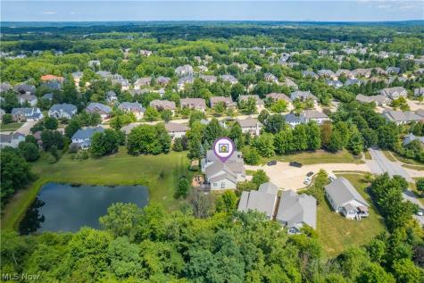 20521 Leana Court Strongsville OH 44149
