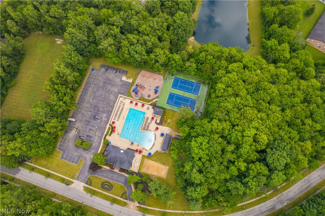 20521 Leana Court Strongsville OH 44149