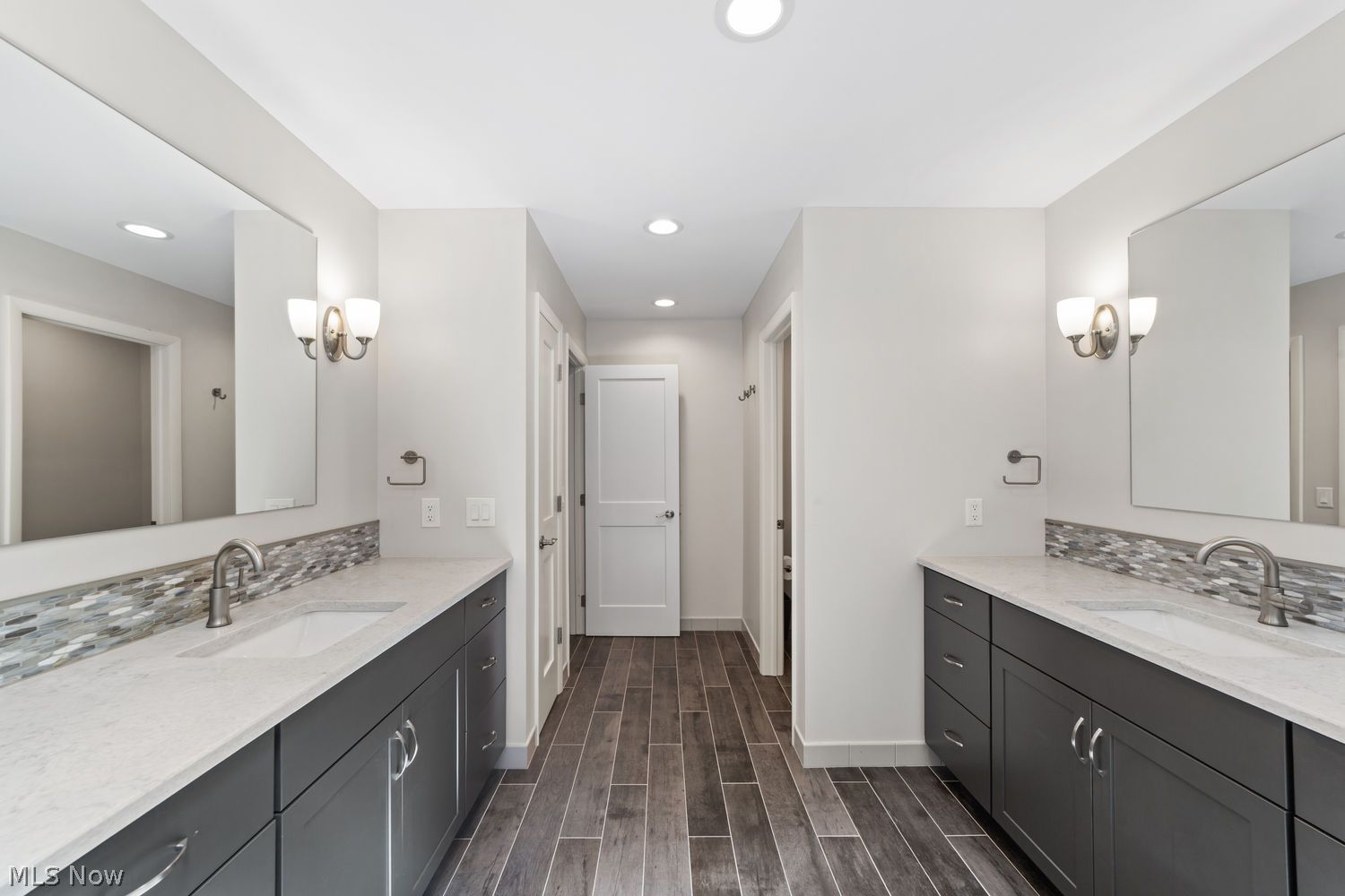 10 Nantucket Court Beachwood OH 44122