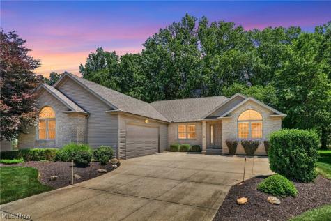 6575 Ruth Drive Seven Hills OH 44131