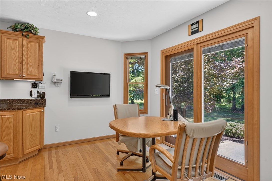 6575 Ruth Drive Seven Hills OH 44131