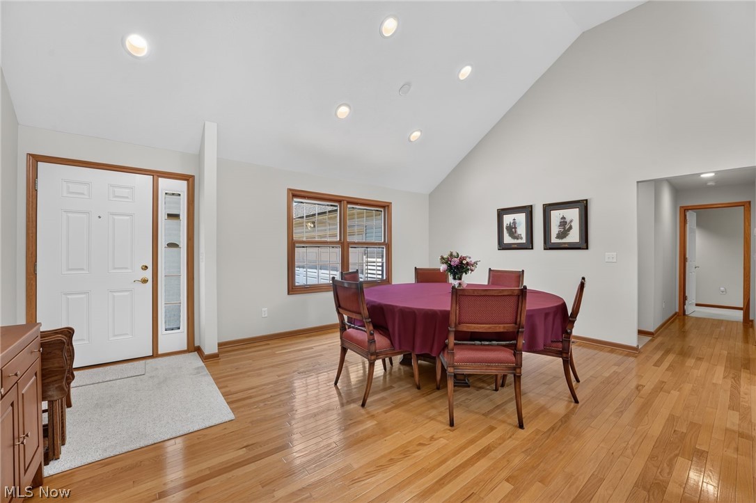 6575 Ruth Drive Seven Hills OH 44131