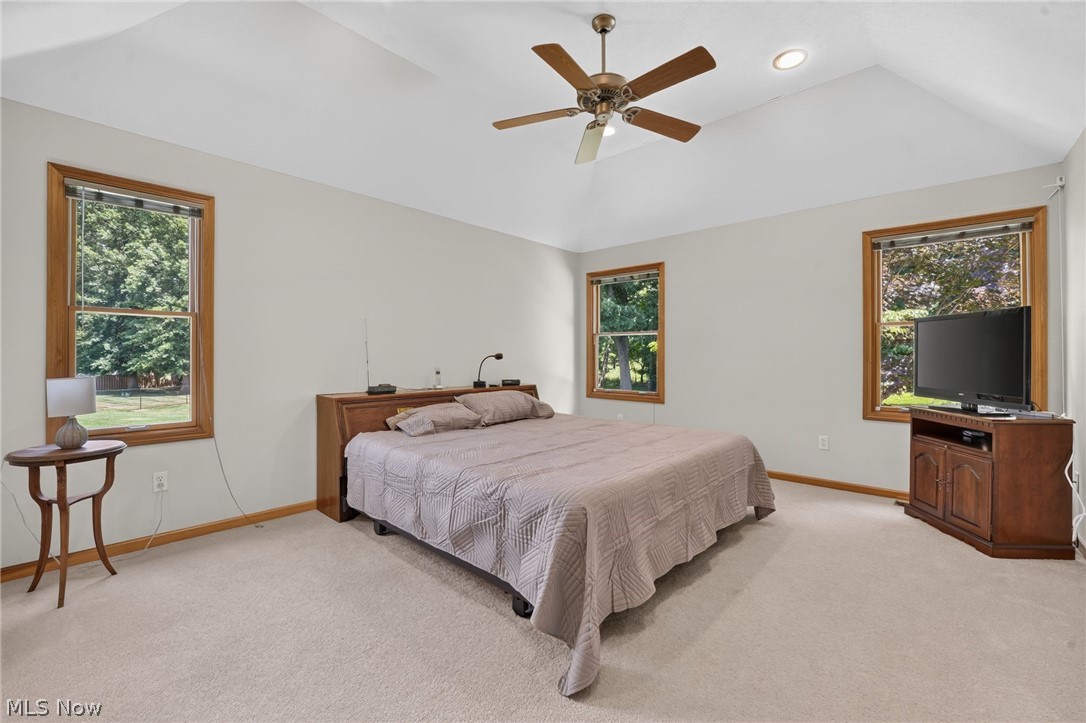 6575 Ruth Drive Seven Hills OH 44131
