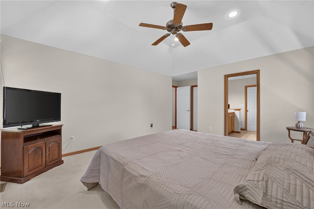 6575 Ruth Drive Seven Hills OH 44131