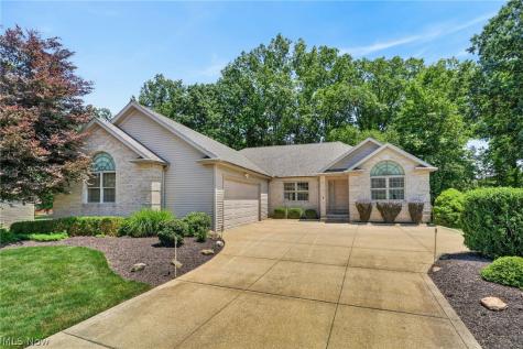 6575 Ruth Drive Seven Hills OH 44131