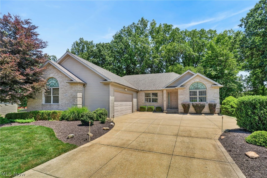 6575 Ruth Drive Seven Hills OH 44131