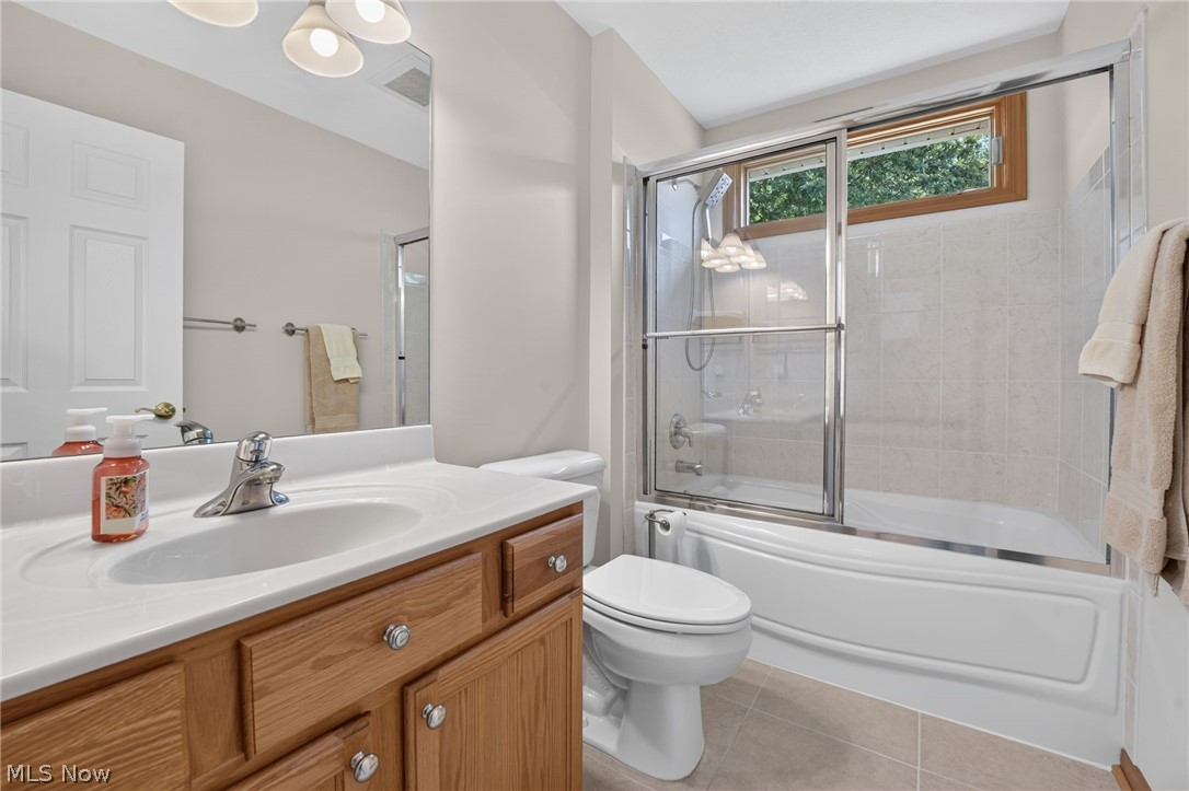 6575 Ruth Drive Seven Hills OH 44131