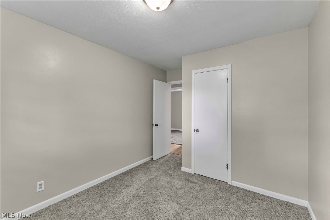 4133 Brockley Avenue Sheffield Lake OH 44054