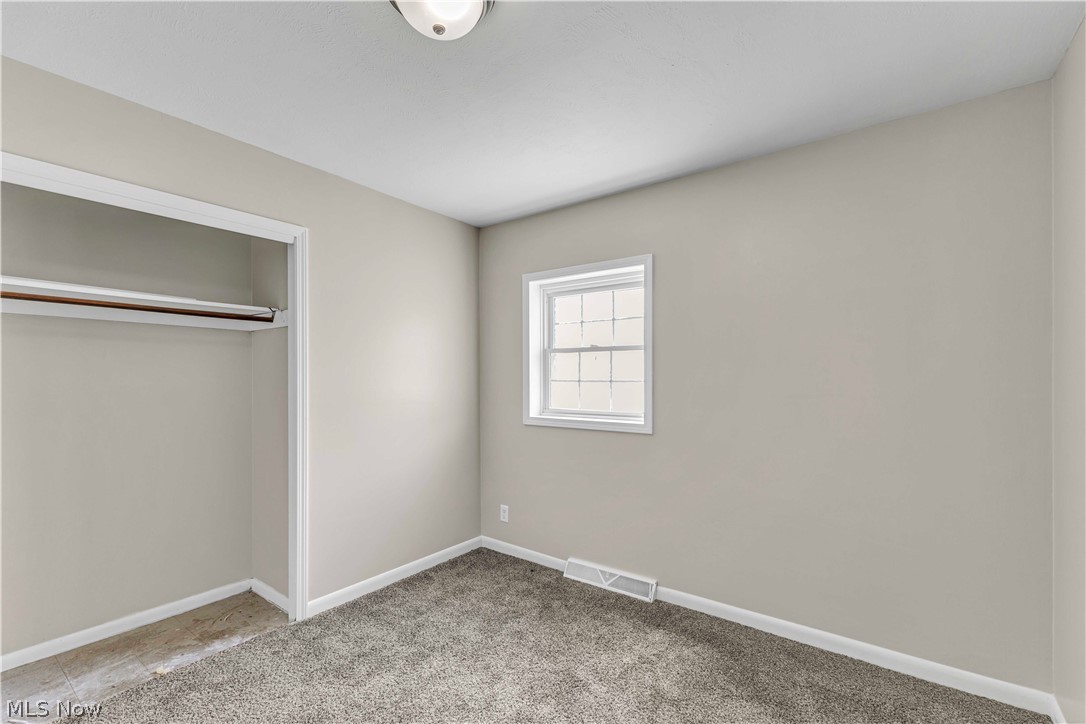 4133 Brockley Avenue Sheffield Lake OH 44054