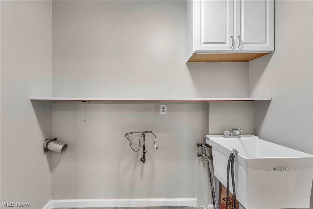 4133 Brockley Avenue Sheffield Lake OH 44054