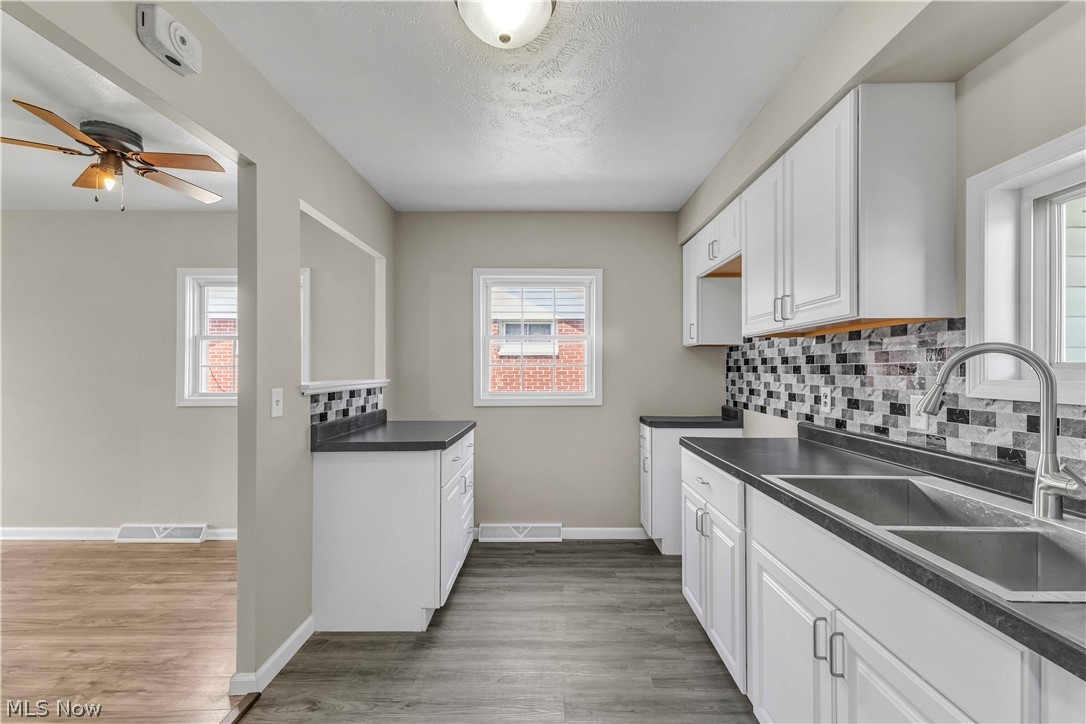 4133 Brockley Avenue Sheffield Lake OH 44054