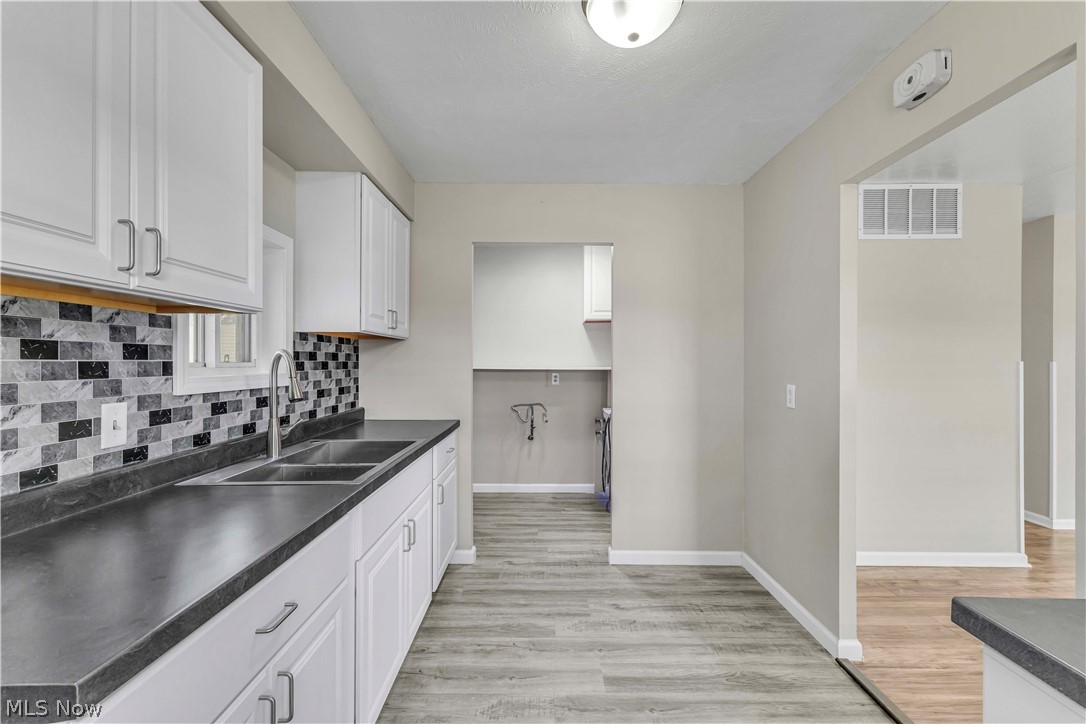 4133 Brockley Avenue Sheffield Lake OH 44054