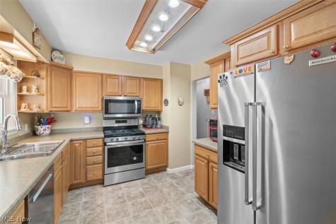 1872 19th Street Cuyahoga Falls OH 44223