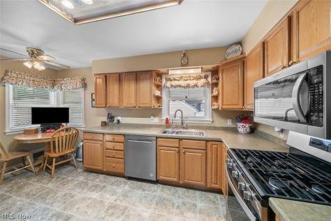 1872 19th Street Cuyahoga Falls OH 44223