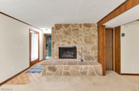 7 Choctaw Trail Malvern OH 44644