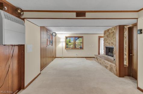 7 Choctaw Trail Malvern OH 44644