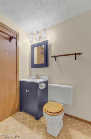 7 Choctaw Trail Malvern OH 44644