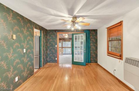 7 Choctaw Trail Malvern OH 44644