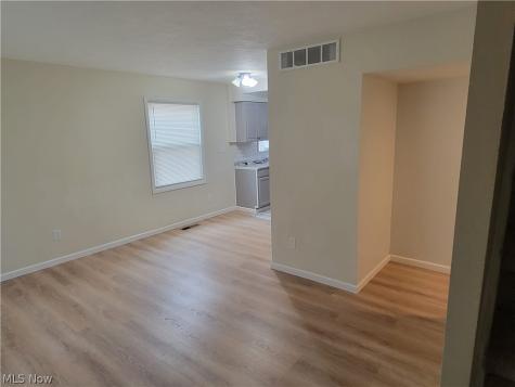 12509 Hirst Avenue Cleveland OH 44135