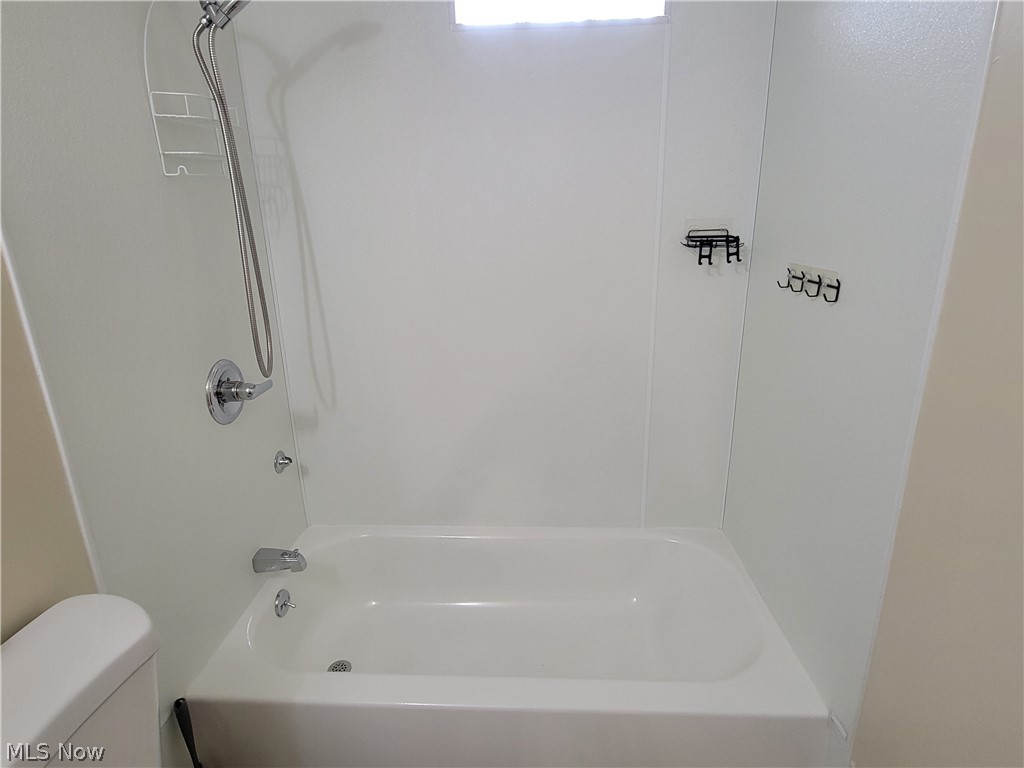 12509 Hirst Avenue Cleveland OH 44135