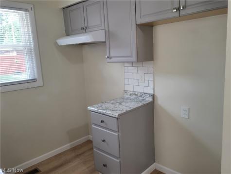 12509 Hirst Avenue Cleveland OH 44135