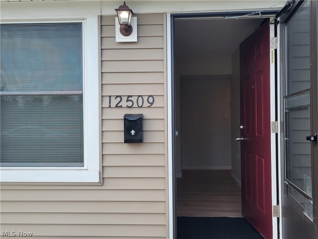 12509 Hirst Avenue Cleveland OH 44135