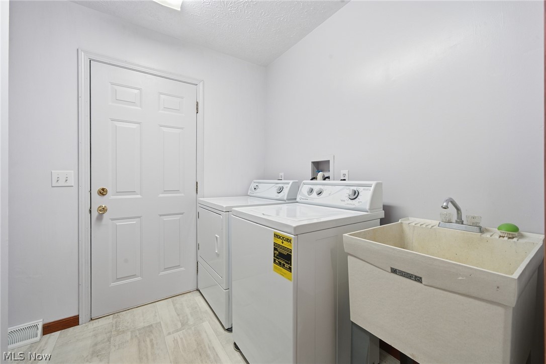 8720 Bechtel Road Elyria OH 44035