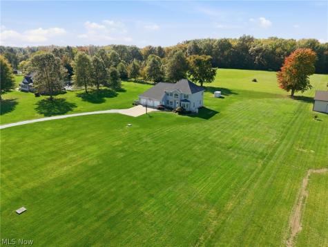 8720 Bechtel Road Elyria OH 44035