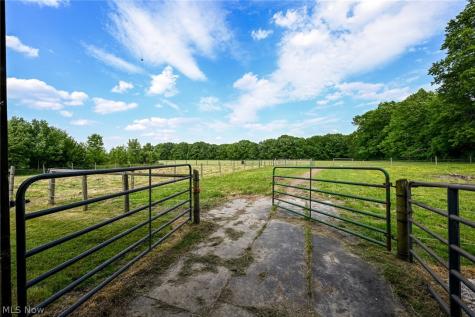 2609 Erhart Road Medina OH 44280