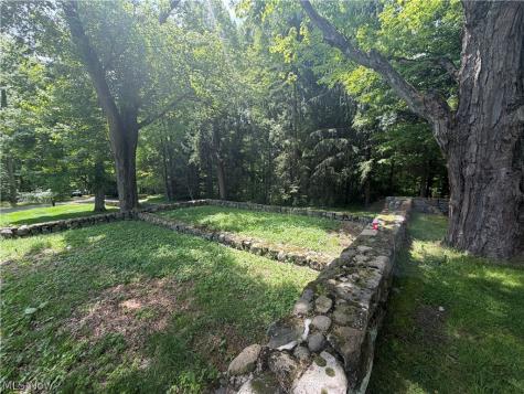 5559 Mccormick Road Ravenna OH 44266