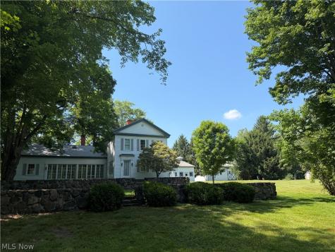5559 Mccormick Road Ravenna OH 44266