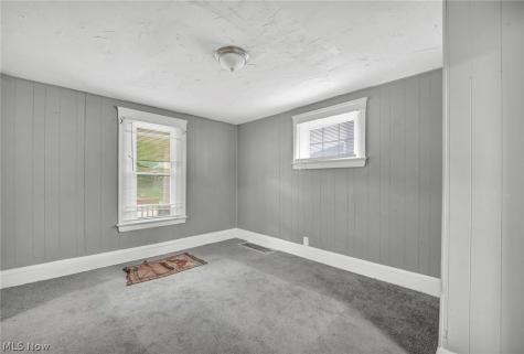 12822 Ferris Avenue Cleveland OH 44105