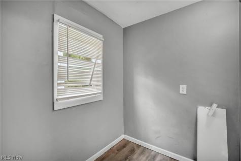 12822 Ferris Avenue Cleveland OH 44105