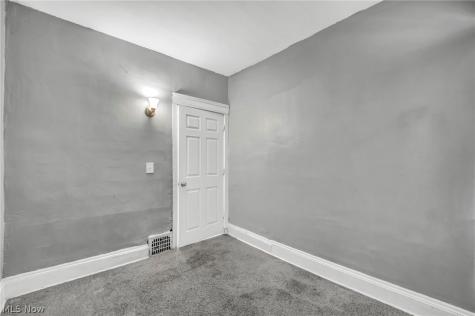 12822 Ferris Avenue Cleveland OH 44105