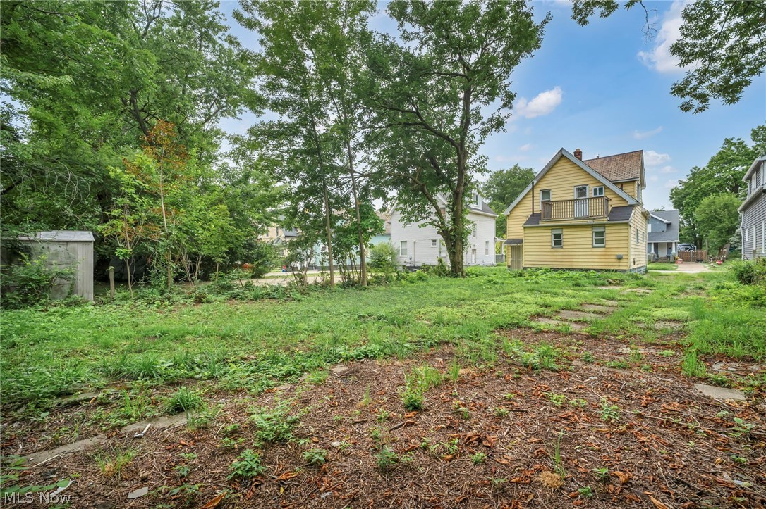 12822 Ferris Avenue Cleveland OH 44105
